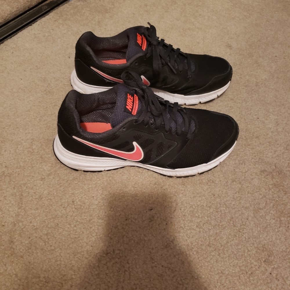 Womens nike sneakers